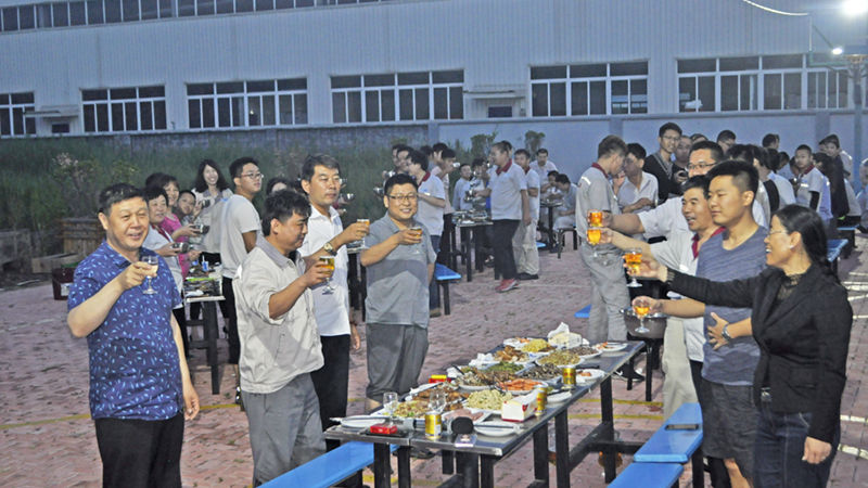 LKC Hydraulic hosts the 2018 summer barbecue